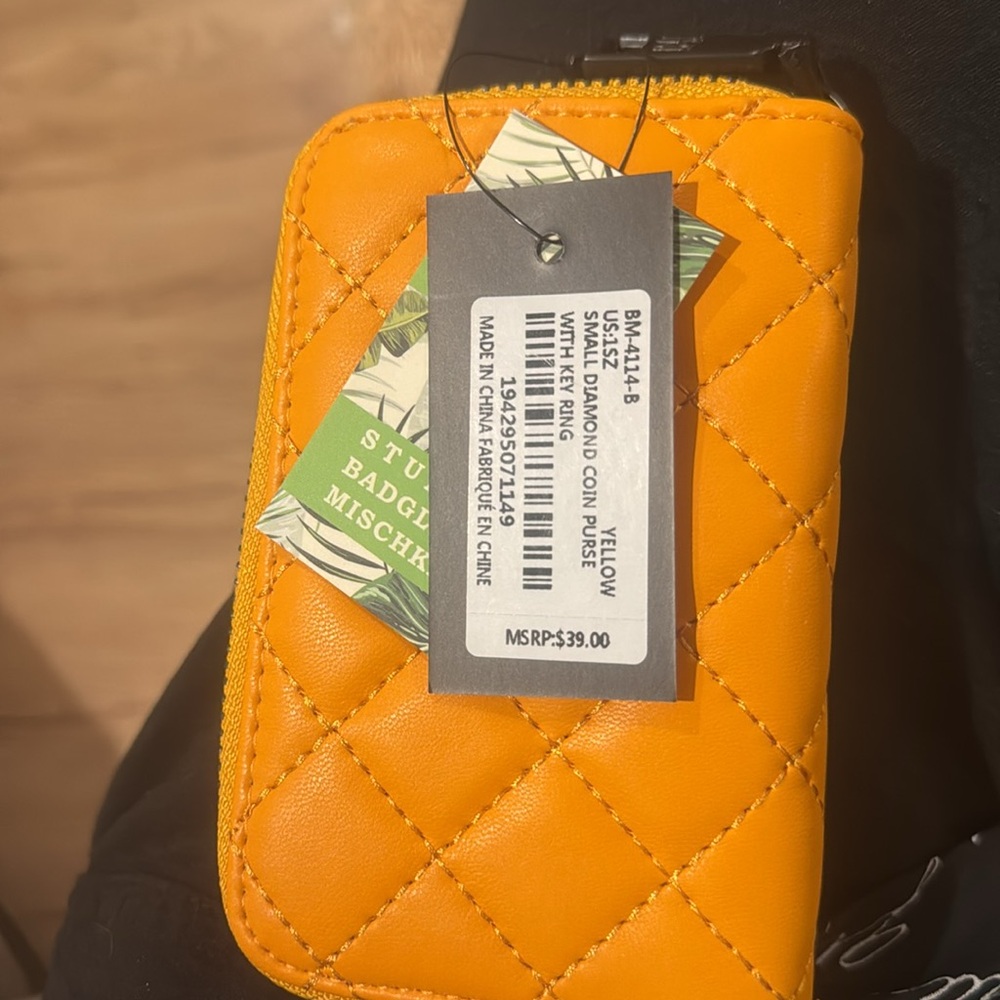 Quilted Yellow Zip-Around Wallet - Picture 5 of 5